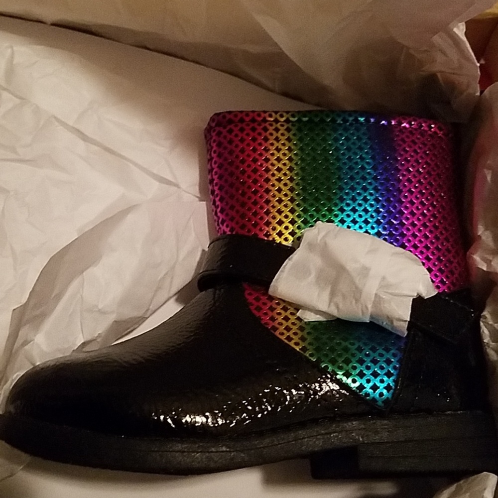 Girls Boots